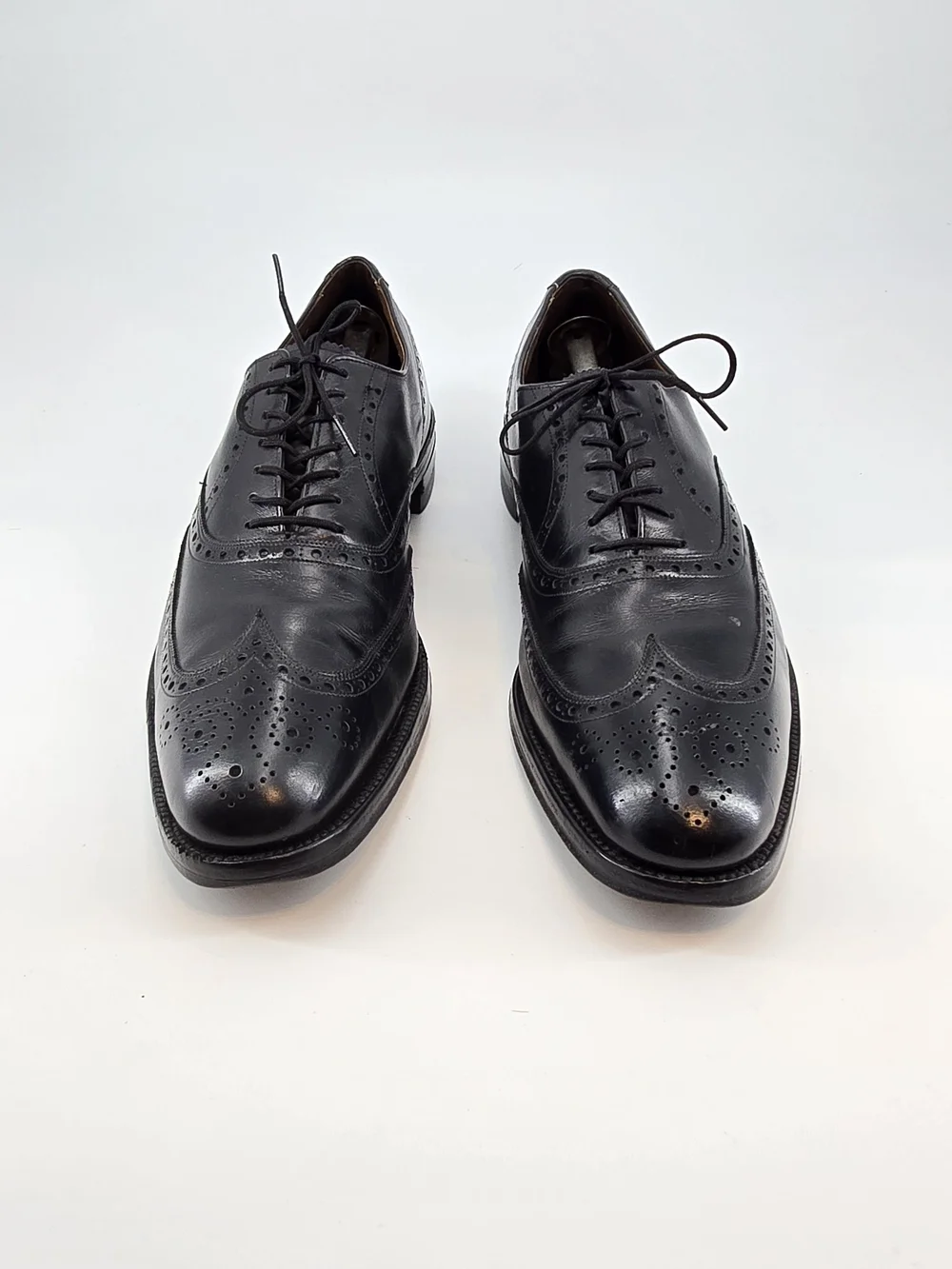Allen Edmonds Black Leather Wingtip Brogues Boulevard 14 AAAA